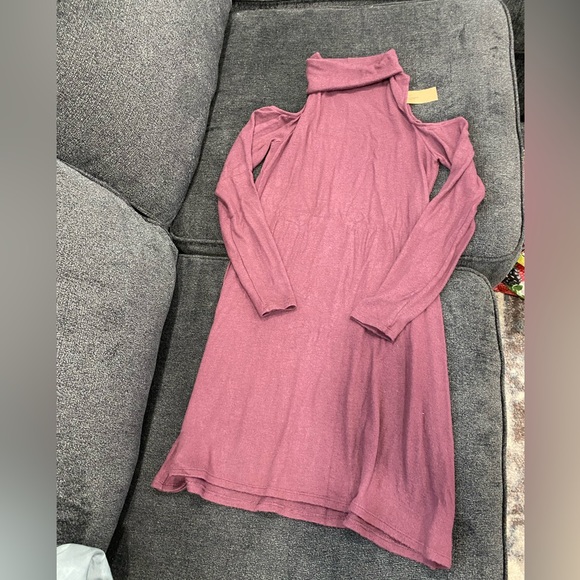 Junior’s American Eagle Turtle Neck Dress; Size M; Purple; NWT NEVER WORN - Picture 5 of 7